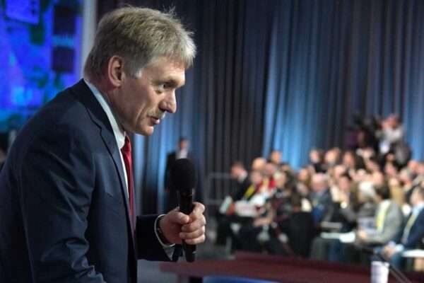 В Кремле прокомментировали закрытие «Русского дома» в Кишиневе, визит Мишустина в Китай, конфронтационную политику стран НАТО, визовые ограничения из ЕС и Среднюю Азию